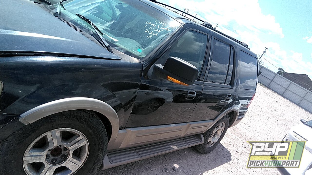 Photo of 2004 Ford Expedition