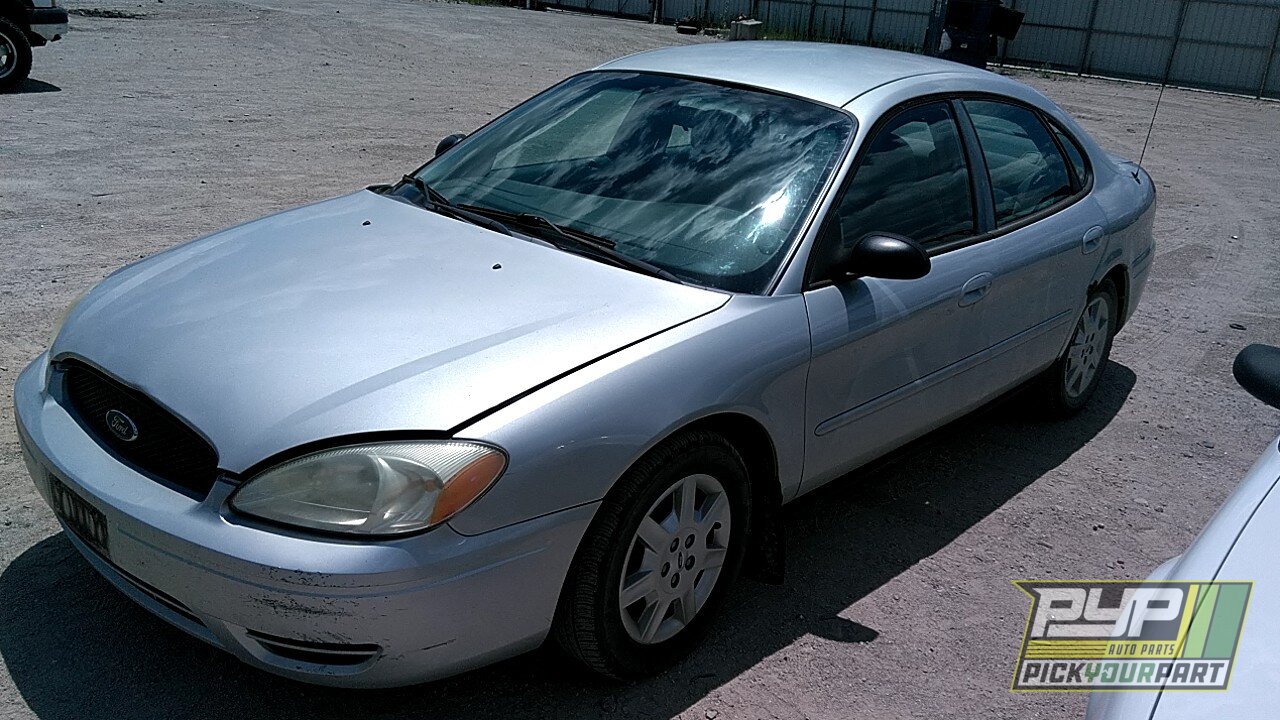 Photo of 2006 Ford Taurus