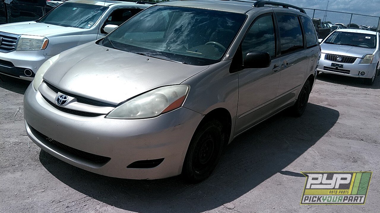 Photo of 2006 Toyota Sienna