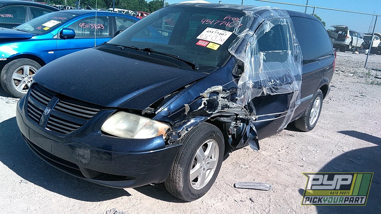 Photo of 2005 Dodge Caravan
