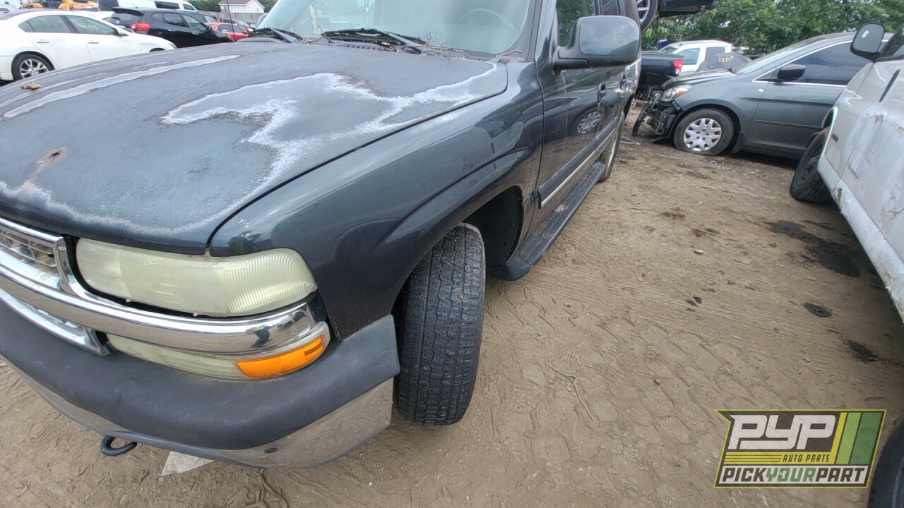 Photo of 2004 Chevrolet Suburban 1500