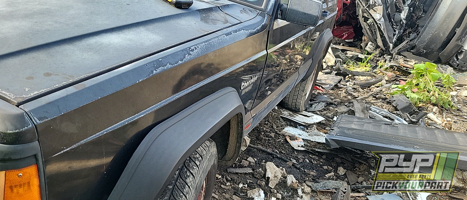 Photo of 1996 Jeep Cherokee