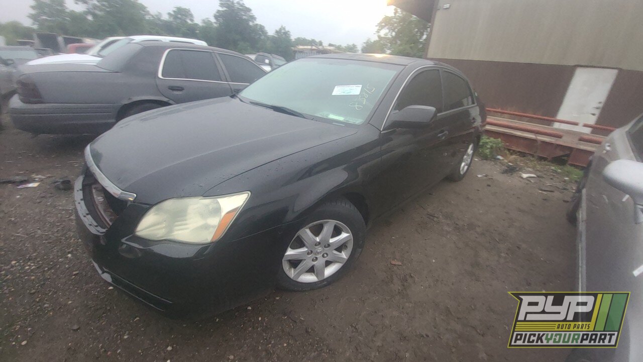 Photo of 2005 Toyota Avalon