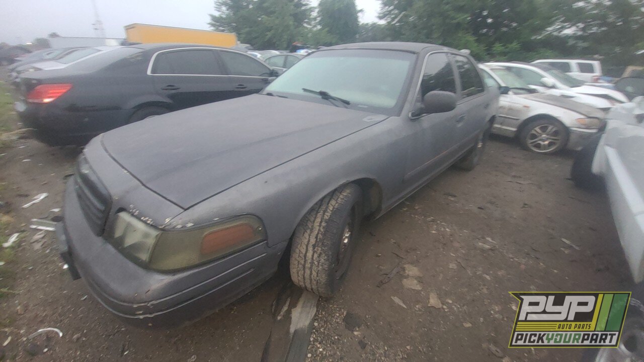 Photo of 2008 Ford Crown Victoria