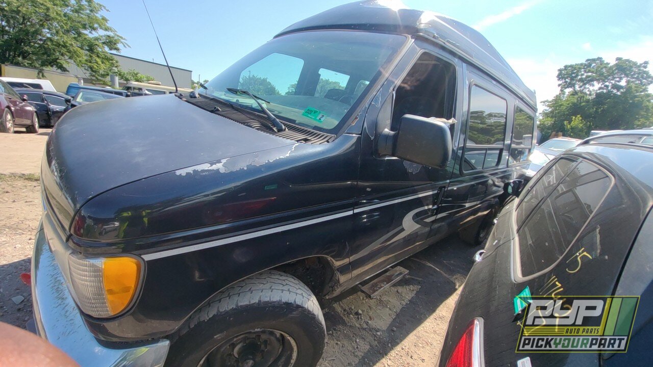 Photo of 2000 Ford E-150 Econoline