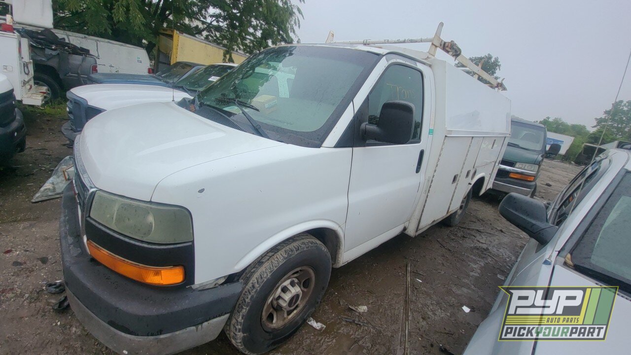Photo of 2005 Gmc Savana 3500