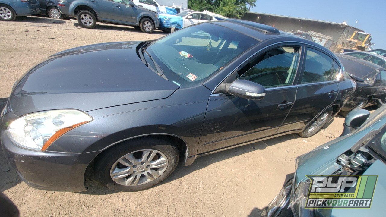 Photo of 2010 Nissan Altima