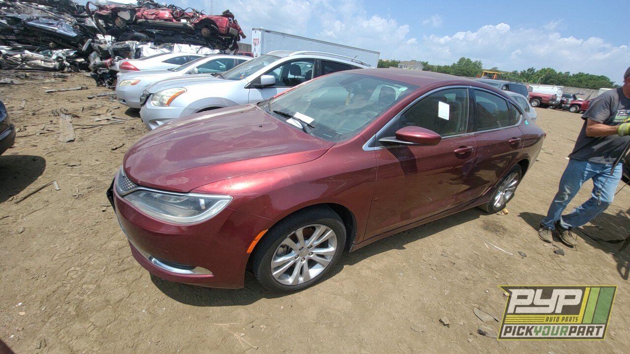 Photo of 2015 Chrysler 200
