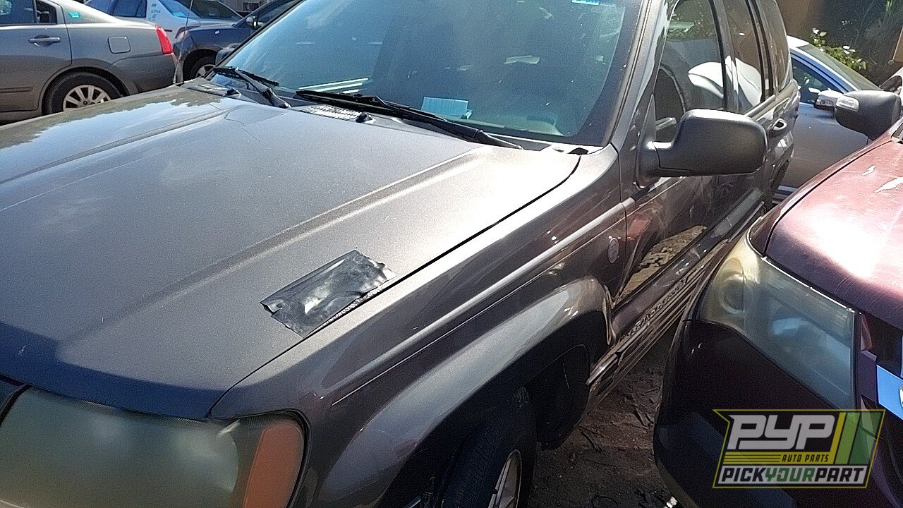 Photo of 2004 Jeep Grand Cherokee