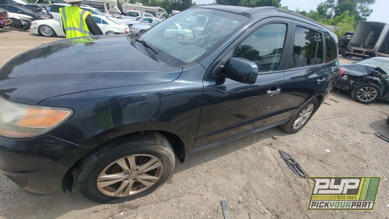 Photo of 2010 Hyundai Santa Fe