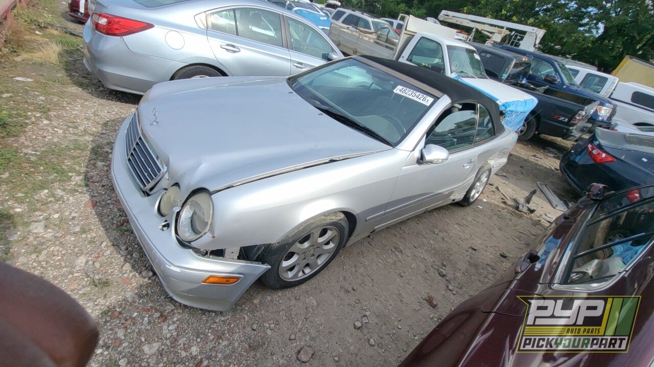 Photo of 2003 Mercedes-Benz Clk320