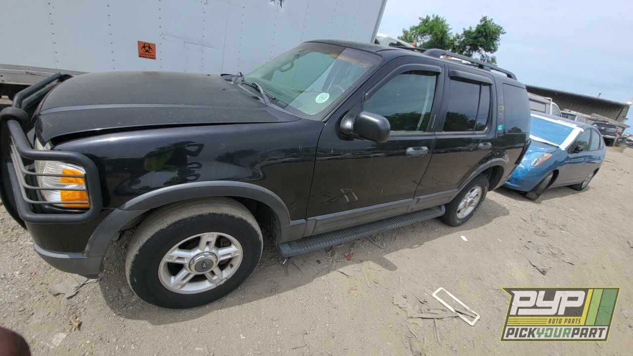 Photo of 2003 Ford Explorer