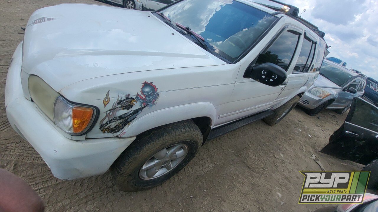 Photo of 2000 Nissan Pathfinder