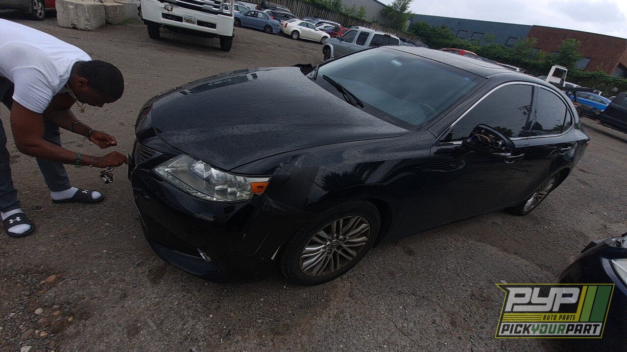 Photo of 2013 Lexus Es350