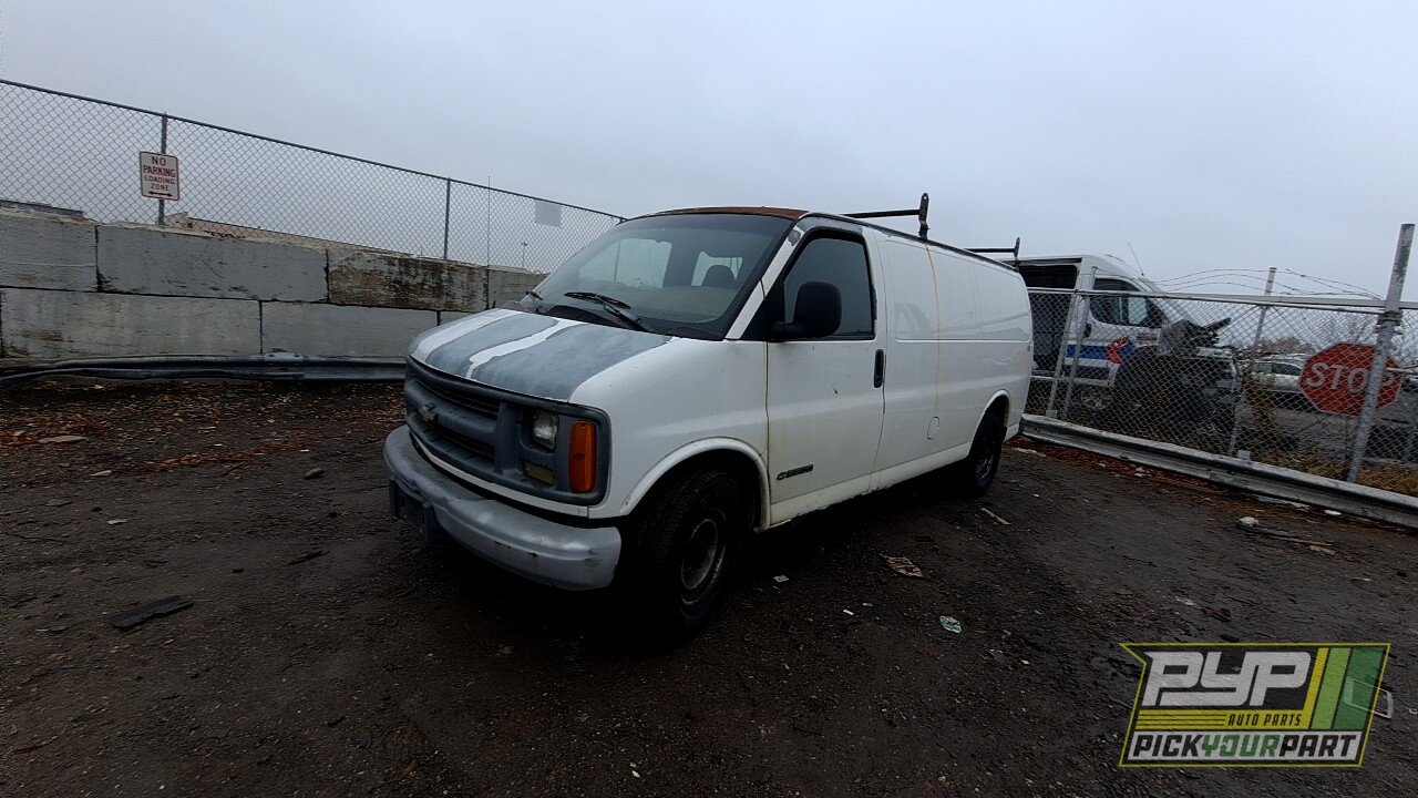 Photo of 2002 Chevrolet Express 2500