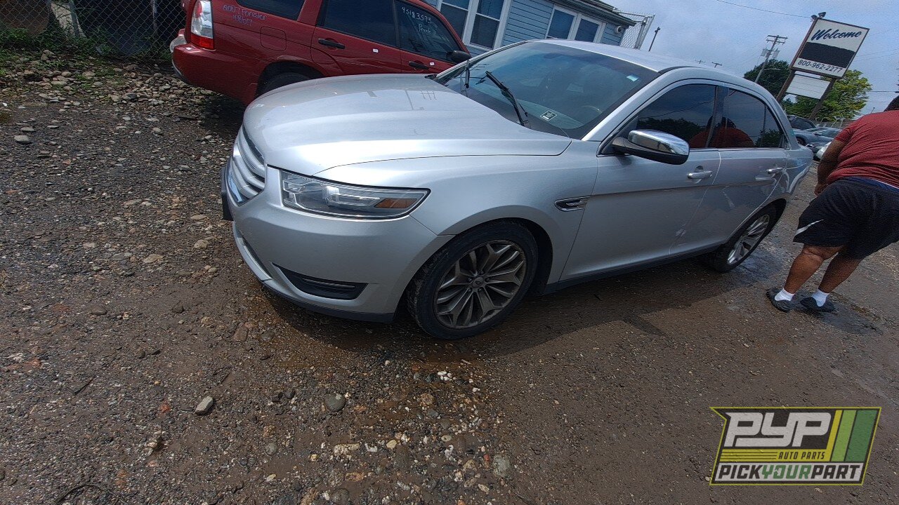 Photo of 2013 Ford Taurus
