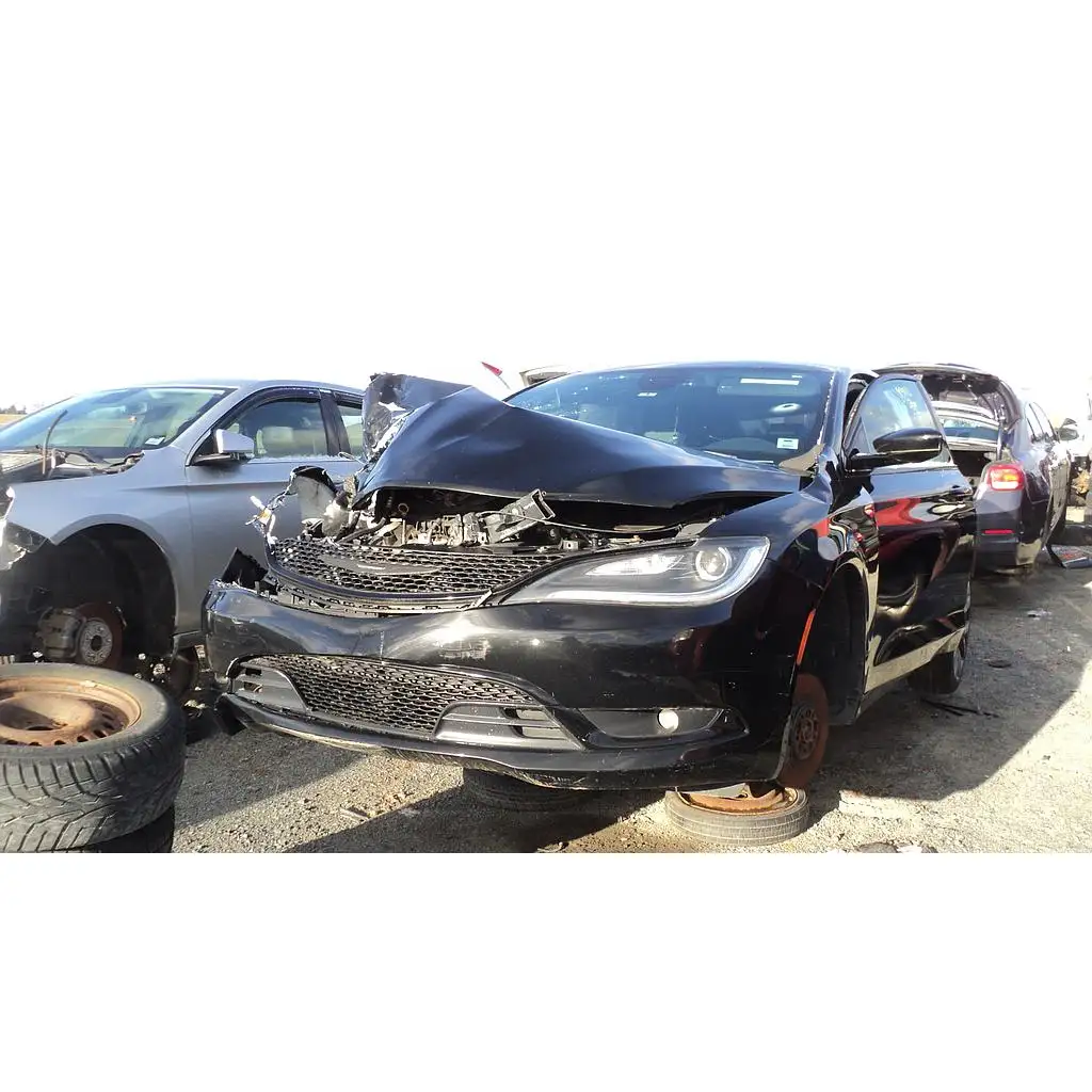 Photo of 2015 Chrysler 200