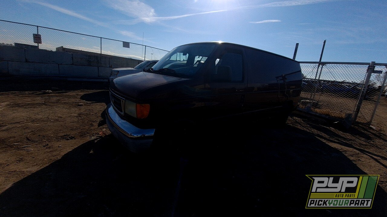 Photo of 2004 Ford E-150