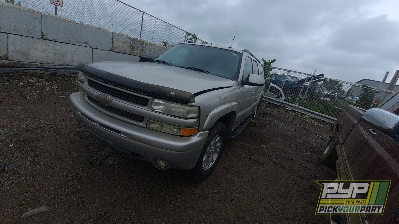 Photo of 2004 Chevrolet Suburban 1500