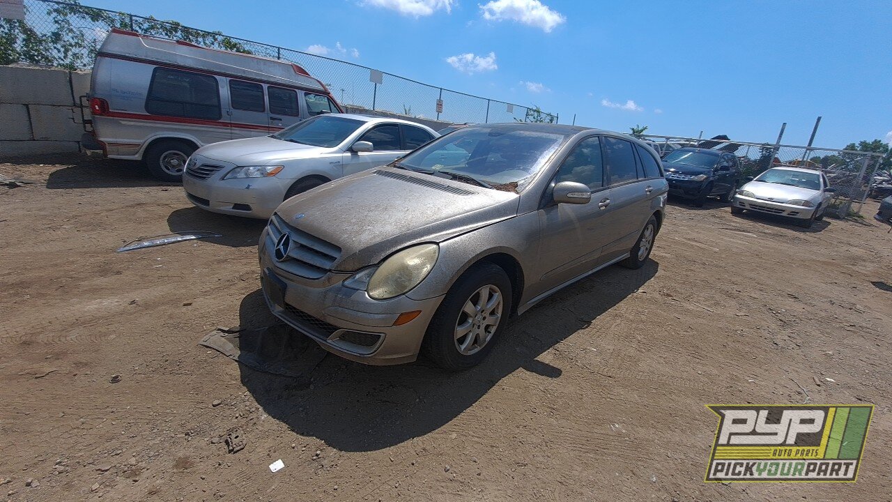 Photo of 2006 Mercedes-Benz R350