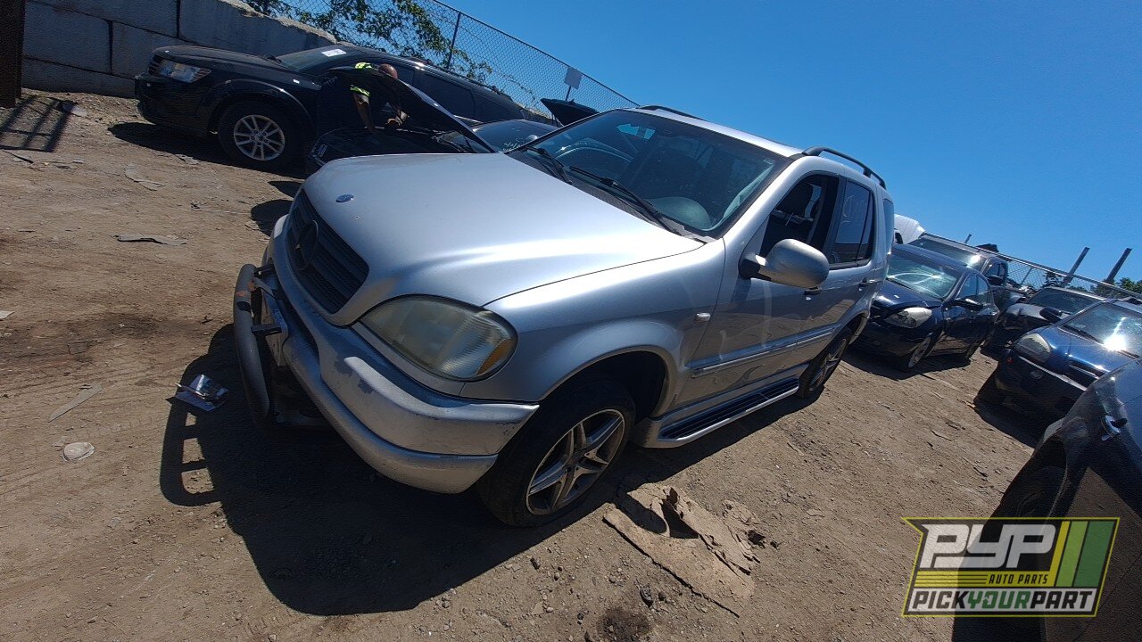 Photo of 2001 Mercedes-Benz Ml320