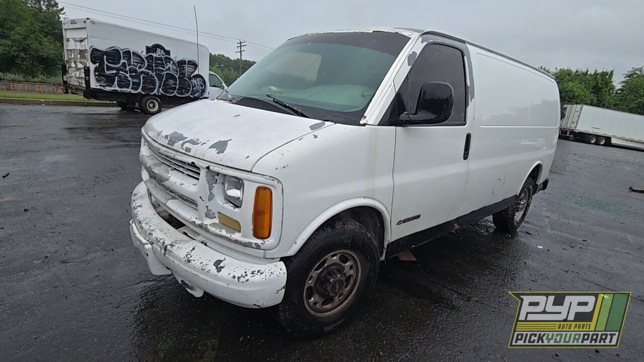 Photo of 2000 Chevrolet Express 3500