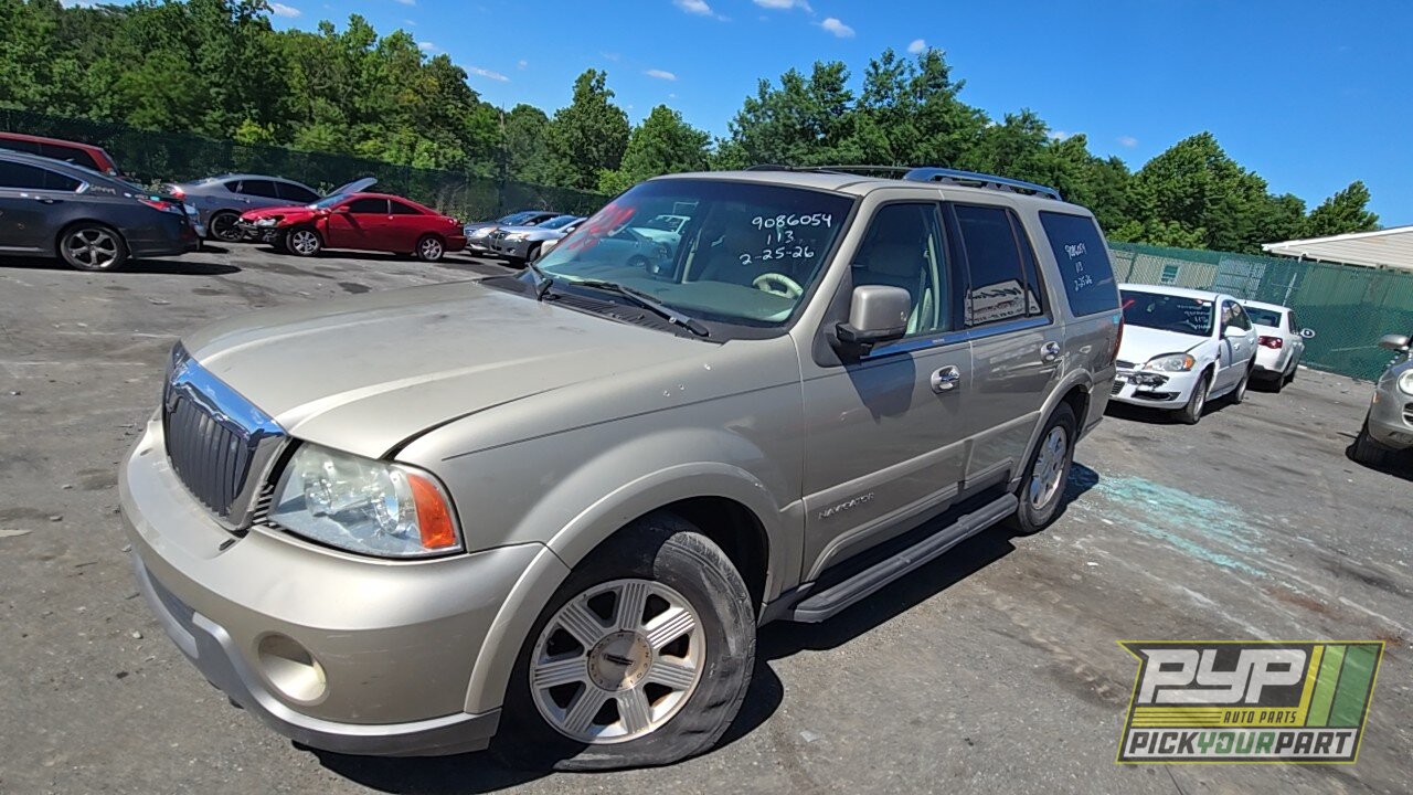 Photo of 2004 Lincoln Navigator