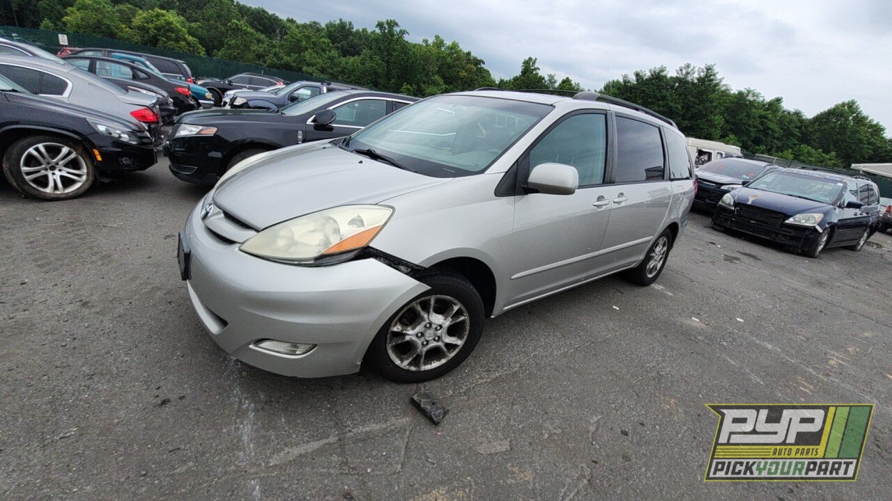 Photo of 2006 Toyota Sienna