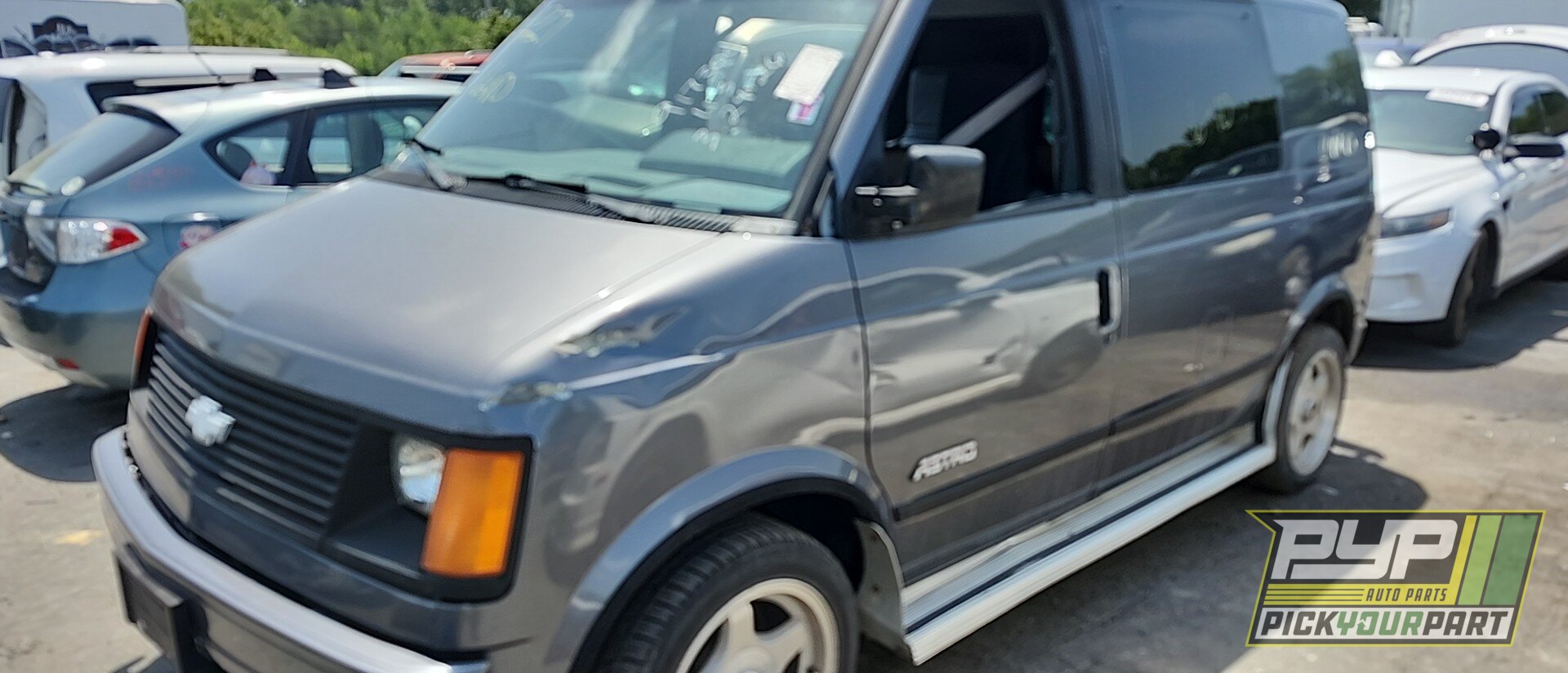 Photo of 1987 Chevrolet Astro