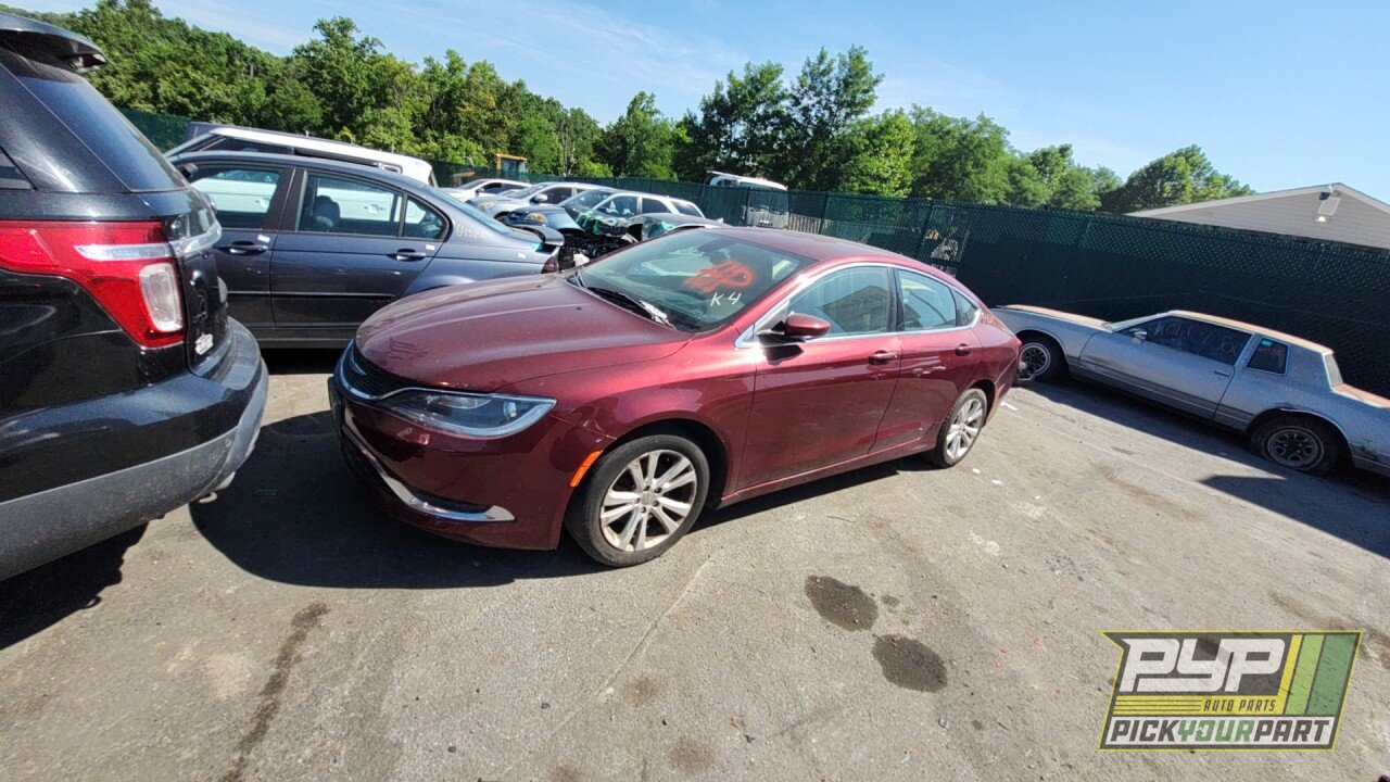 Photo of 2015 Chrysler 200