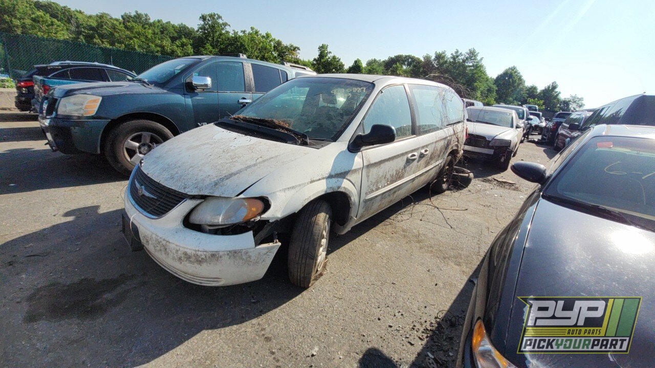 Photo of 2001 Chrysler Town & Country