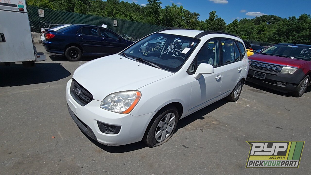 Photo of 2008 Kia Rondo