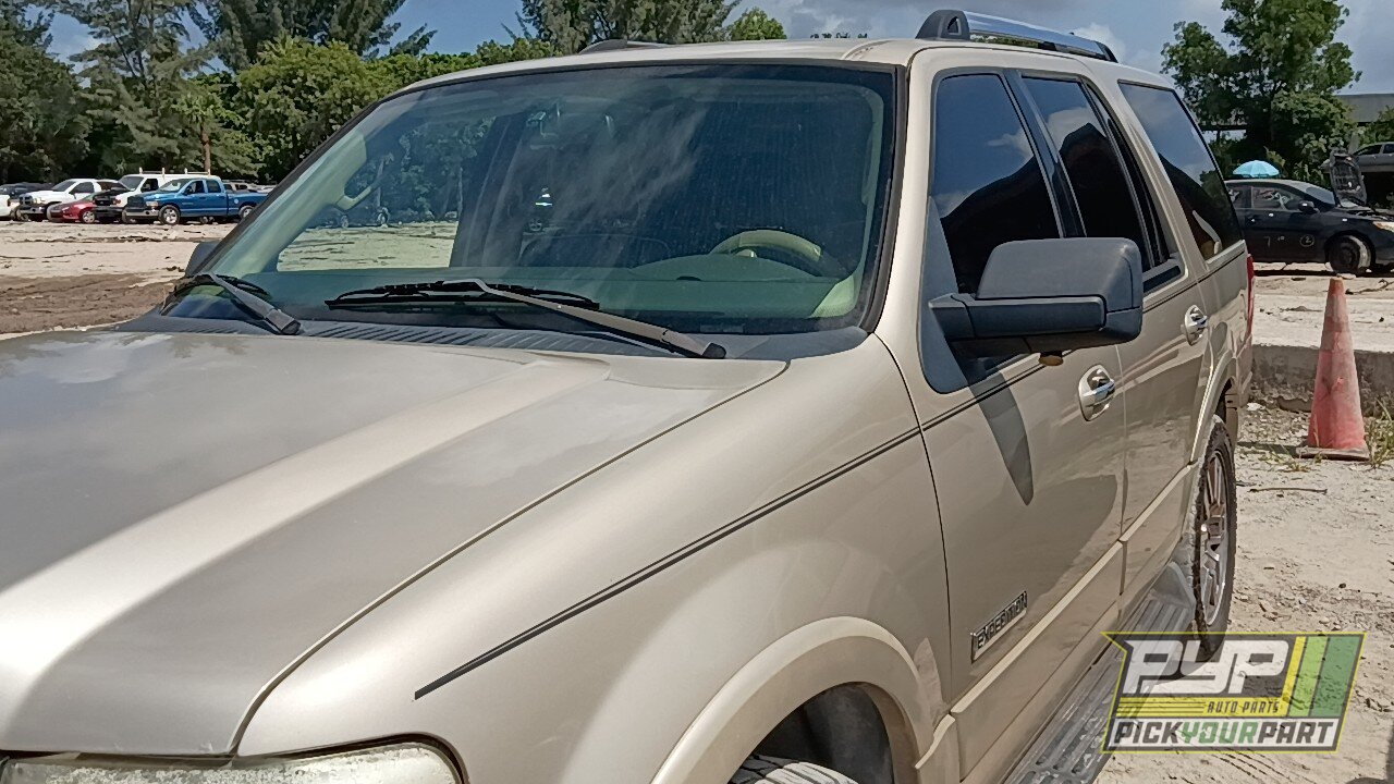 Photo of 2008 Ford Expedition