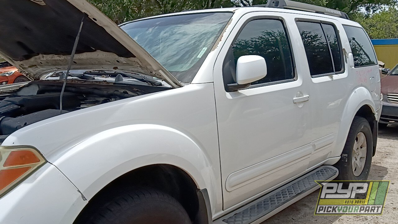 Photo of 2005 Nissan Pathfinder