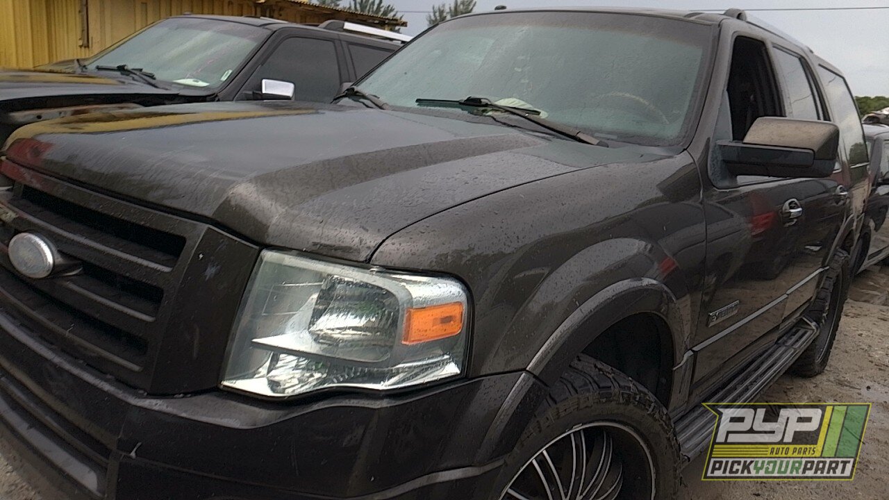 Photo of 2008 Ford Expedition