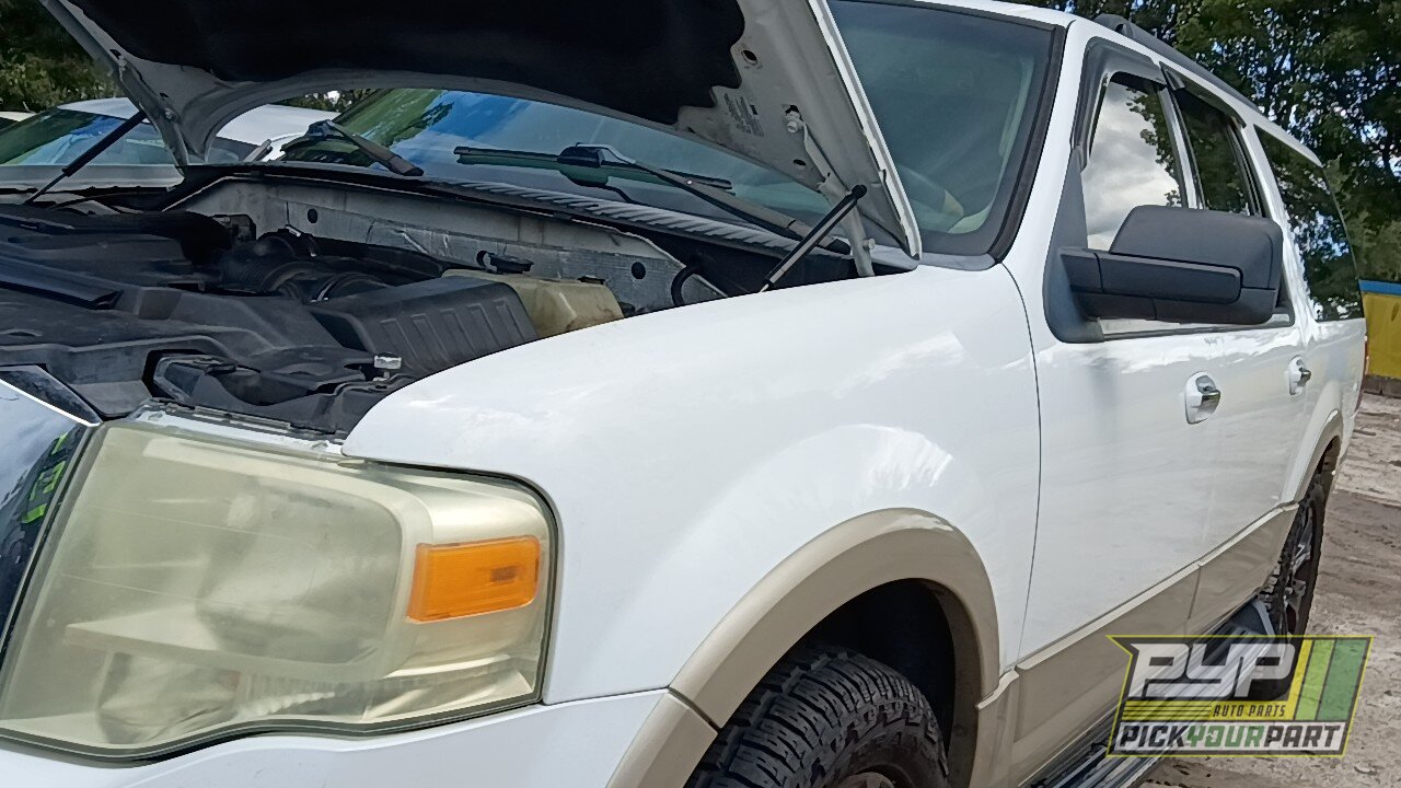 Photo of 2010 Ford Expedition