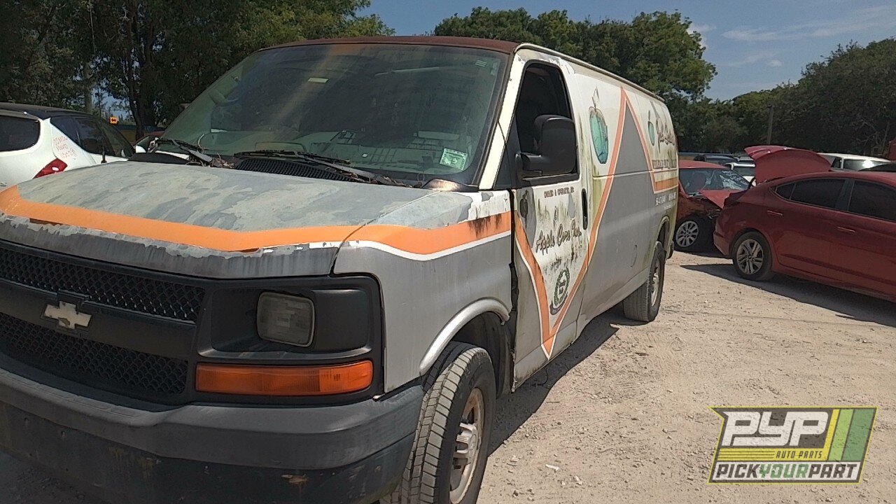 Photo of 2007 Chevrolet Express 3500