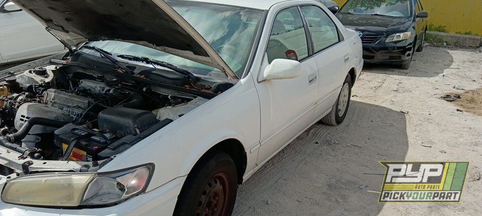Photo of 1997 Toyota Camry