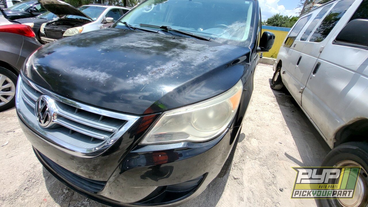 Photo of 2009 Volkswagen Routan