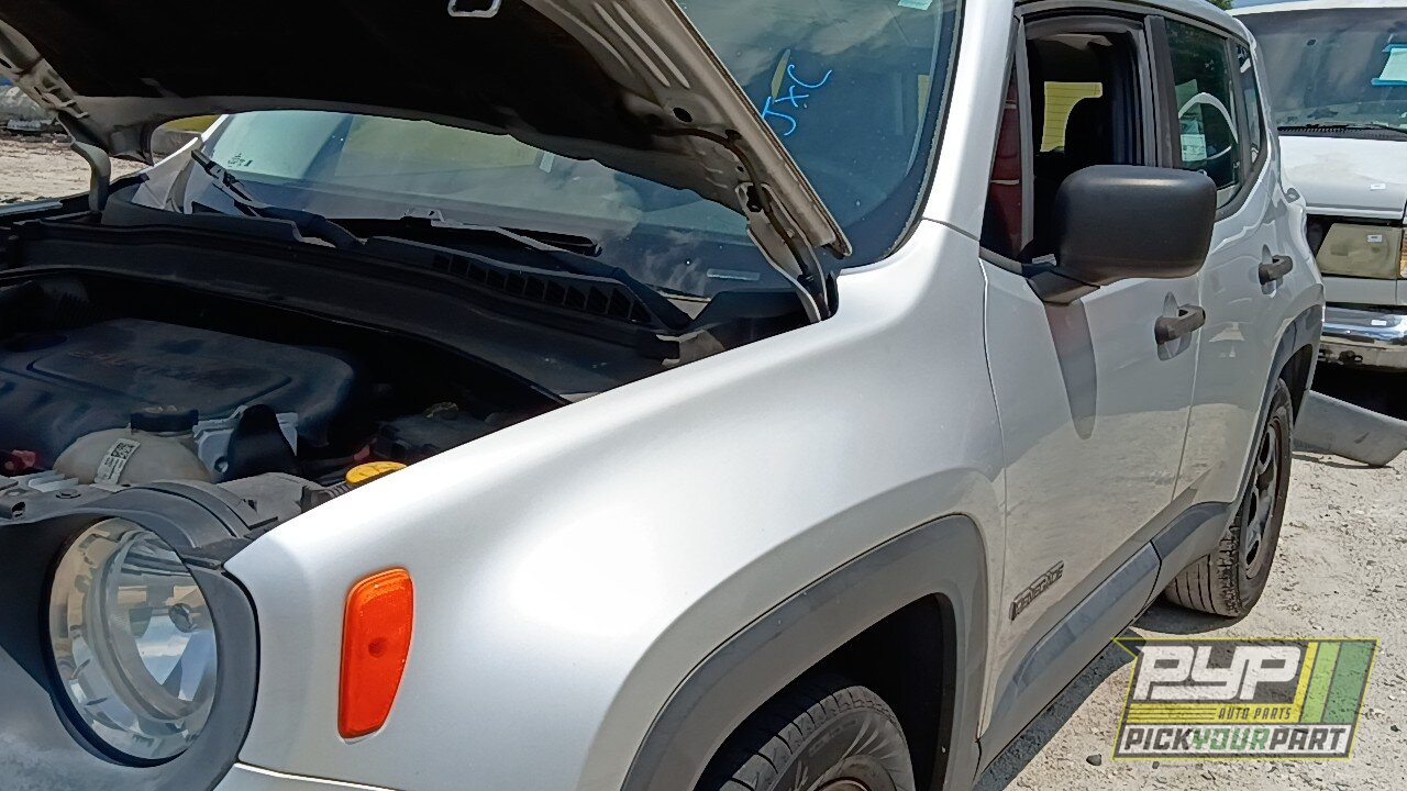Photo of 2015 Jeep Renegade