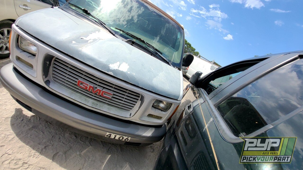 Photo of 2001 Gmc Savana 2500