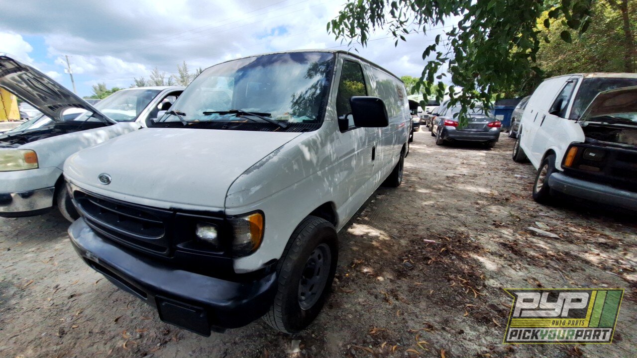 Photo of 2002 Ford E-150 Econoline