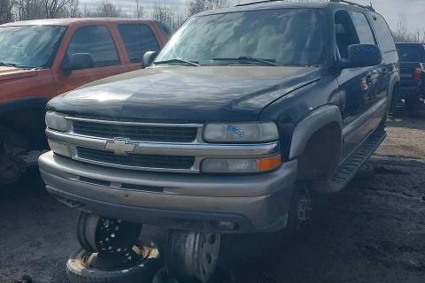 Photo of 2000 Chevrolet Suburban