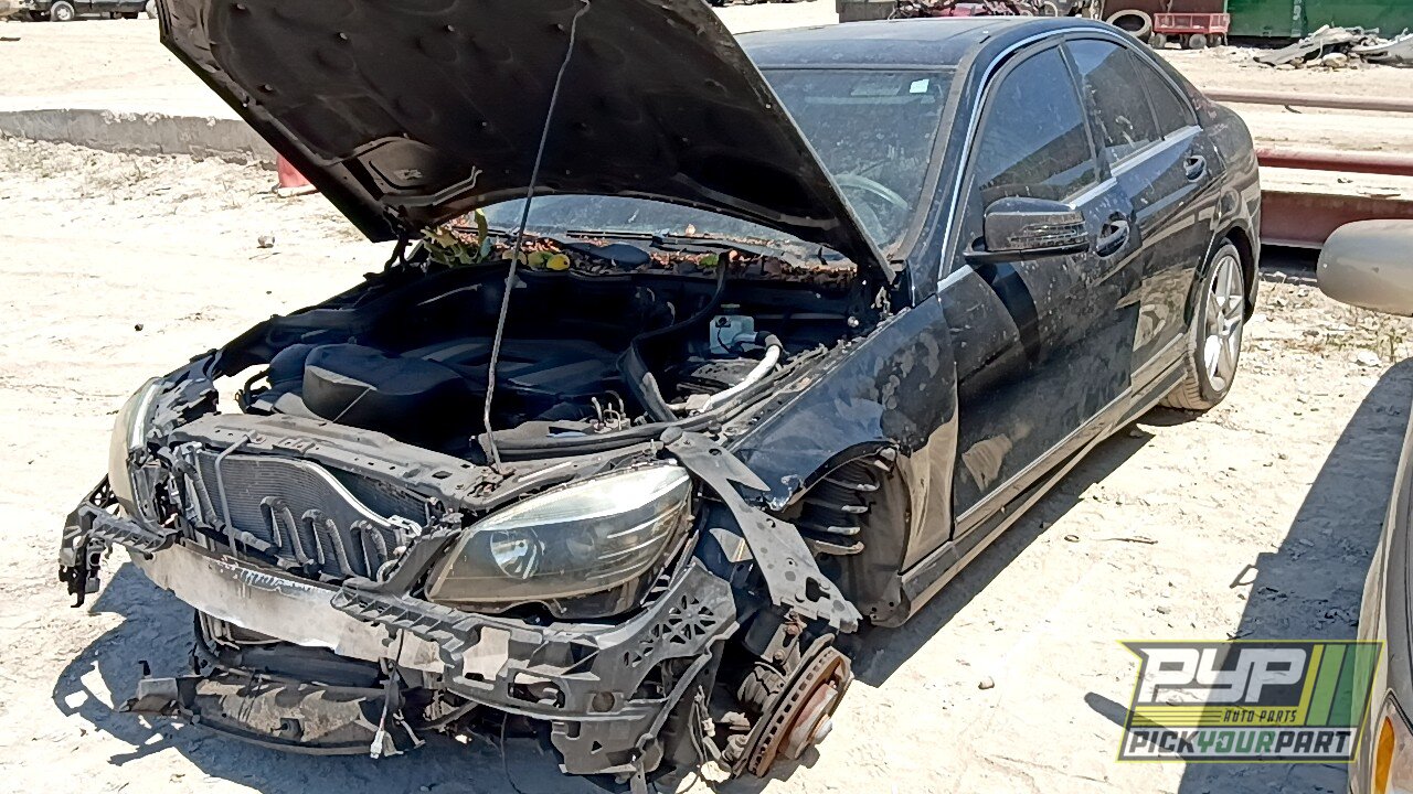 Photo of 2011 Mercedes-Benz C300