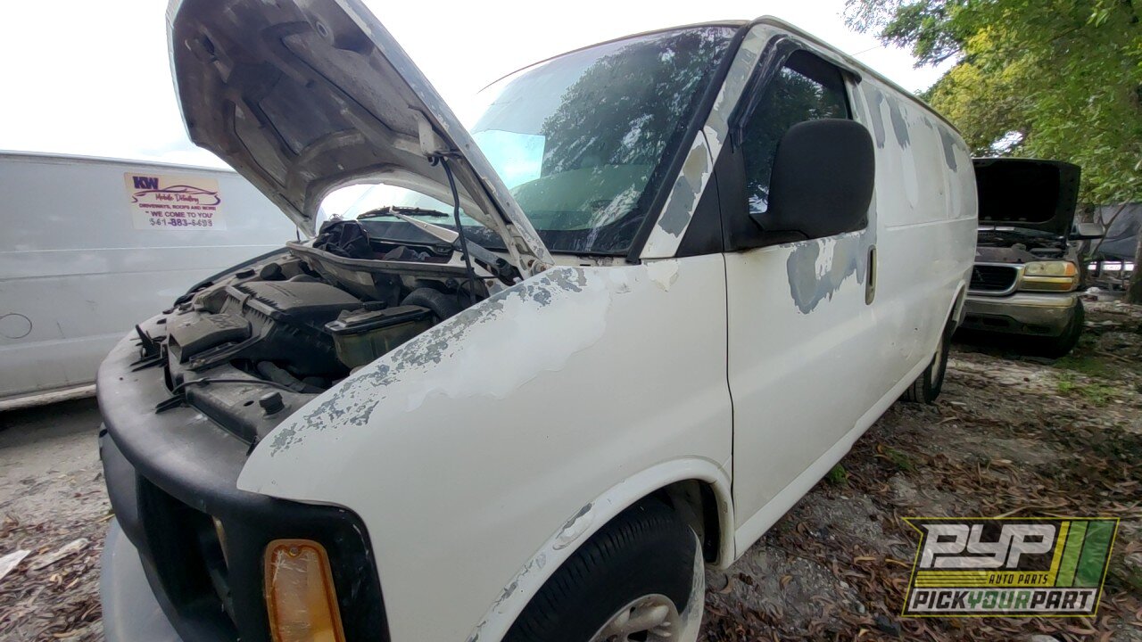 Photo of 2000 Chevrolet Express 2500