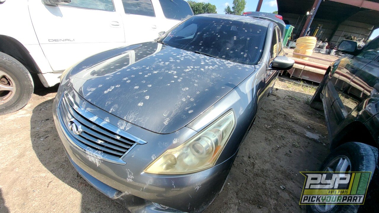 Photo of 2010 Infiniti G37