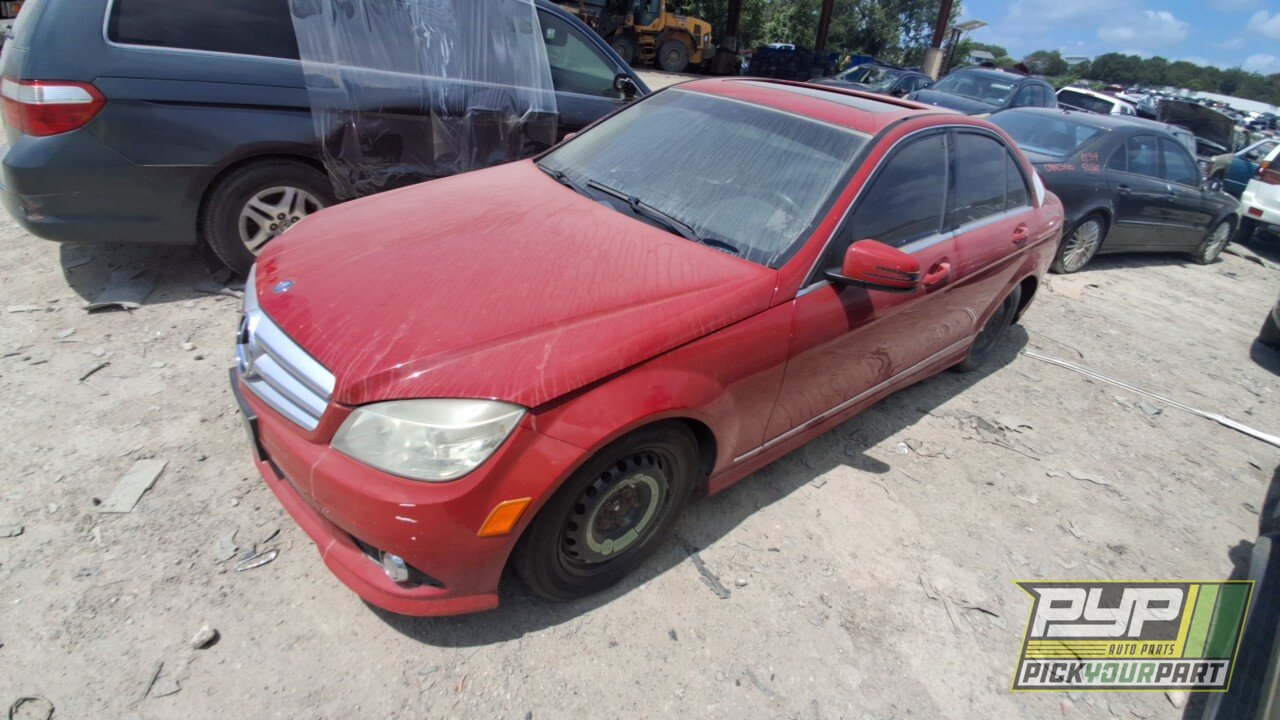 Photo of 2010 Mercedes-Benz C300