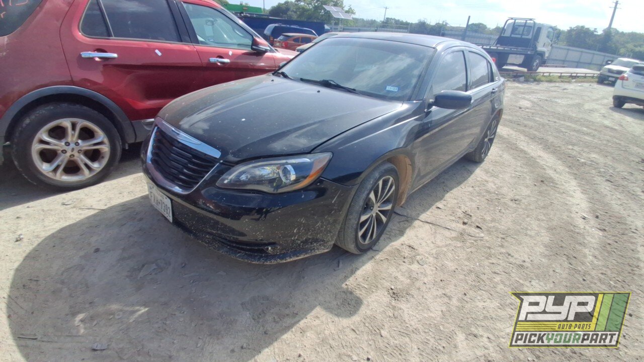 Photo of 2013 Chrysler 200