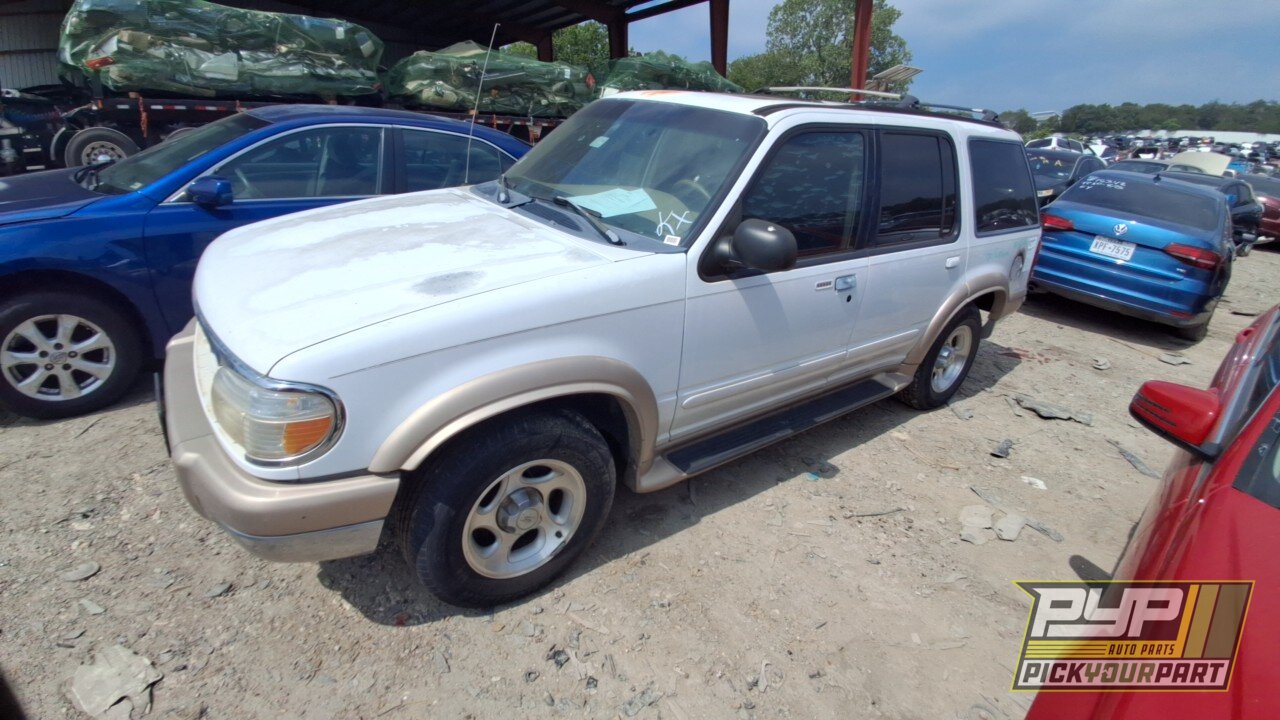 Photo of 2000 Ford Explorer