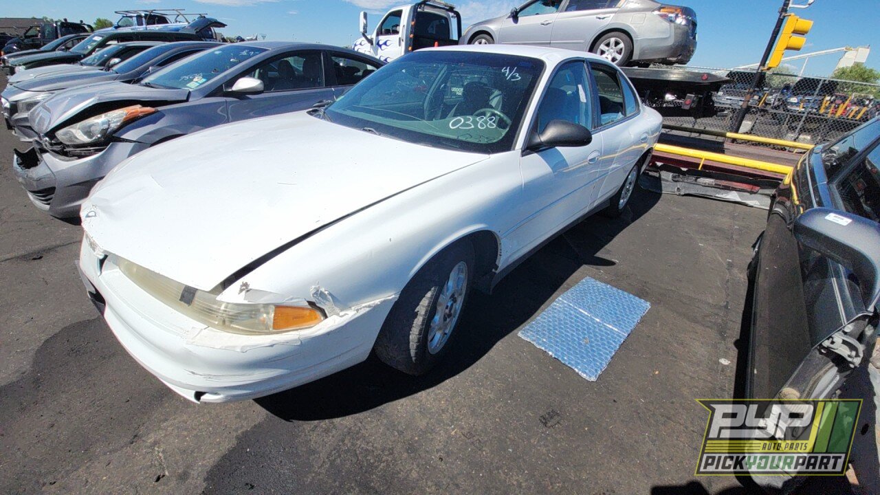 Photo of 2000 Oldsmobile Intrigue